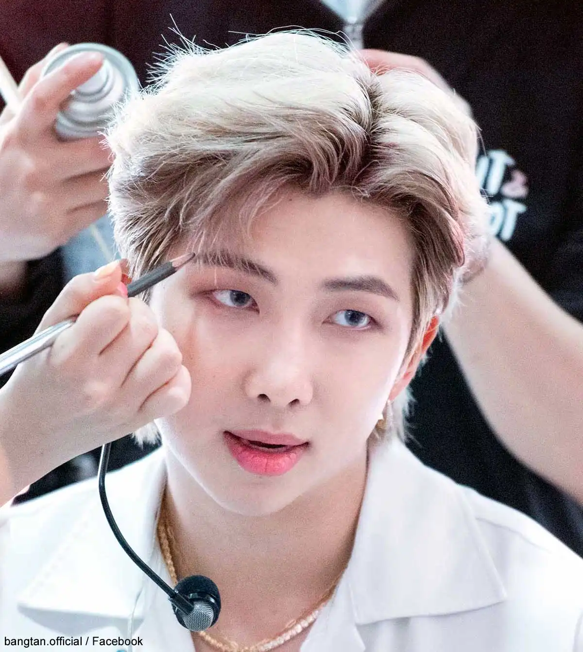 Bts Rm 歴代最高レベルの ダンディーな姿 に世界が大パニック Rmにピッタリなあのファッションアイテムをつかって大人な魅力が爆発 うちに秘めたる成熟した色気にくぎづけ Kpop Monster